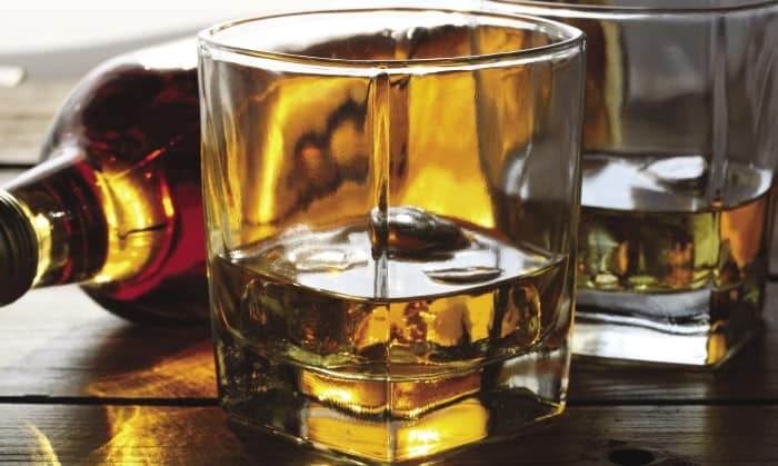Alcohol and Tobacco Top Duty Free Purchases, Luxury Research