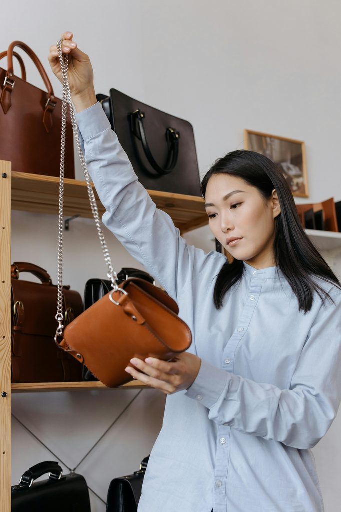 woman shopping bag